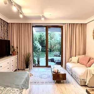 Botanical Escape Apartament Warszawa